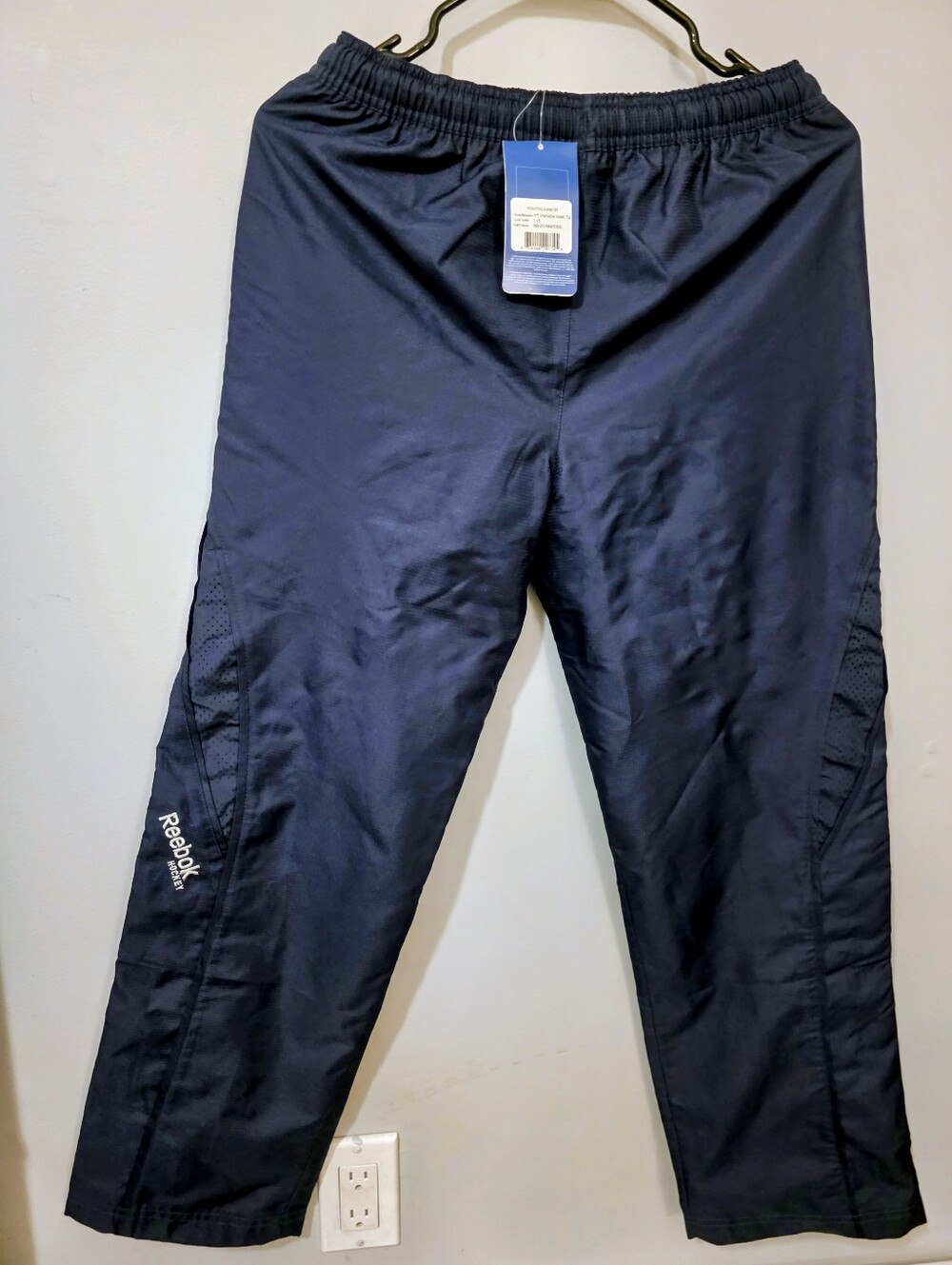 Reebok Navy Athletic Track Pants New L/G YOUTH/JUNIOR
